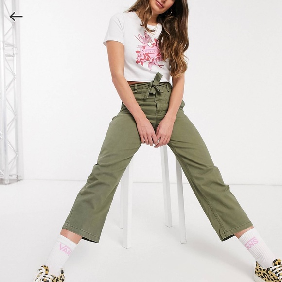 Pull&Bear tie waist pants in khaki - Picture 5 of 11